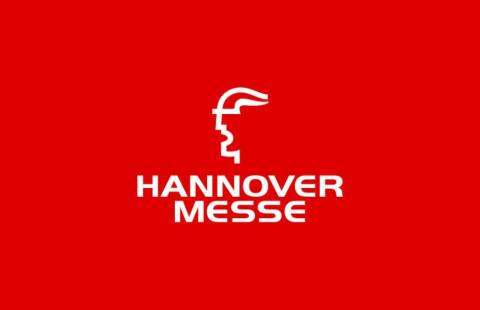 Hannover Messe logo punaisella pohjalla.