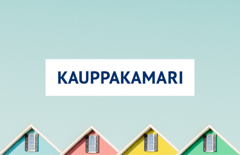 Neljä pastellisävyistä katonharjaa ja kauppakamarin logo. 