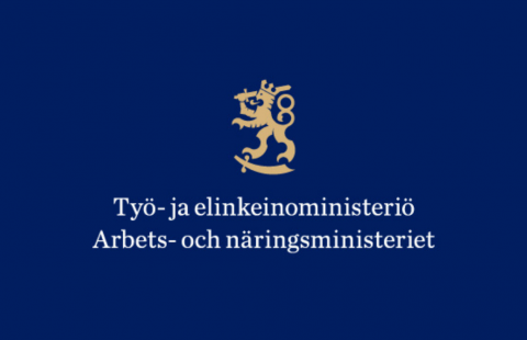 Työ- ja elinkeinoministeriön logo sinisellä pohjalla.