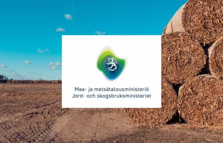 Heinäpaaleja ja Maa- ja metsätalousministeriön logo.