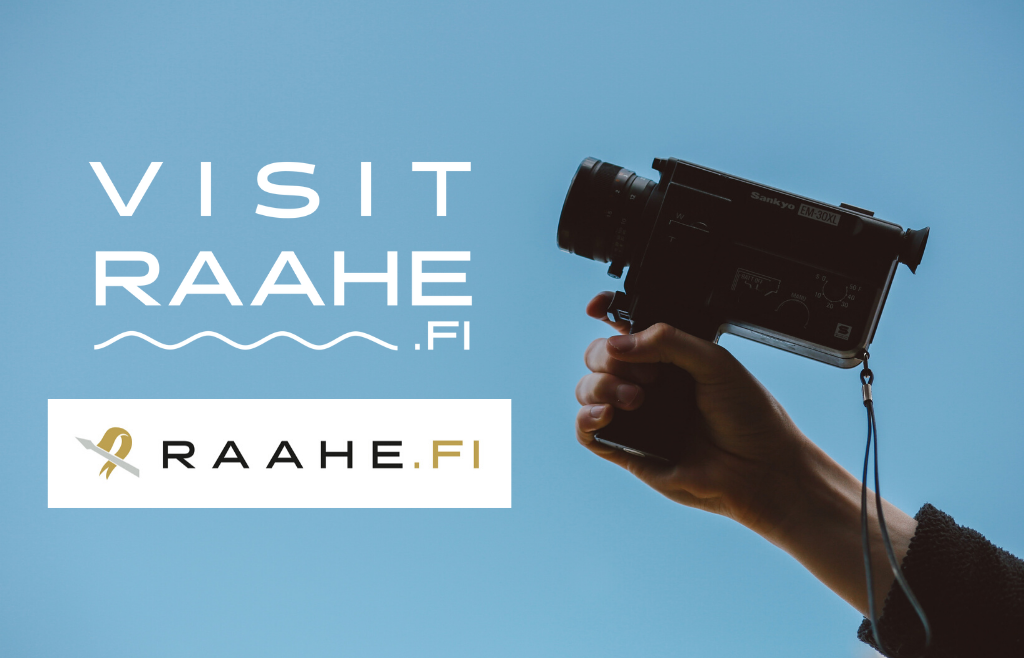 Videokamera kädessä, Visit Raahen ja Raahen kaupungin logot.