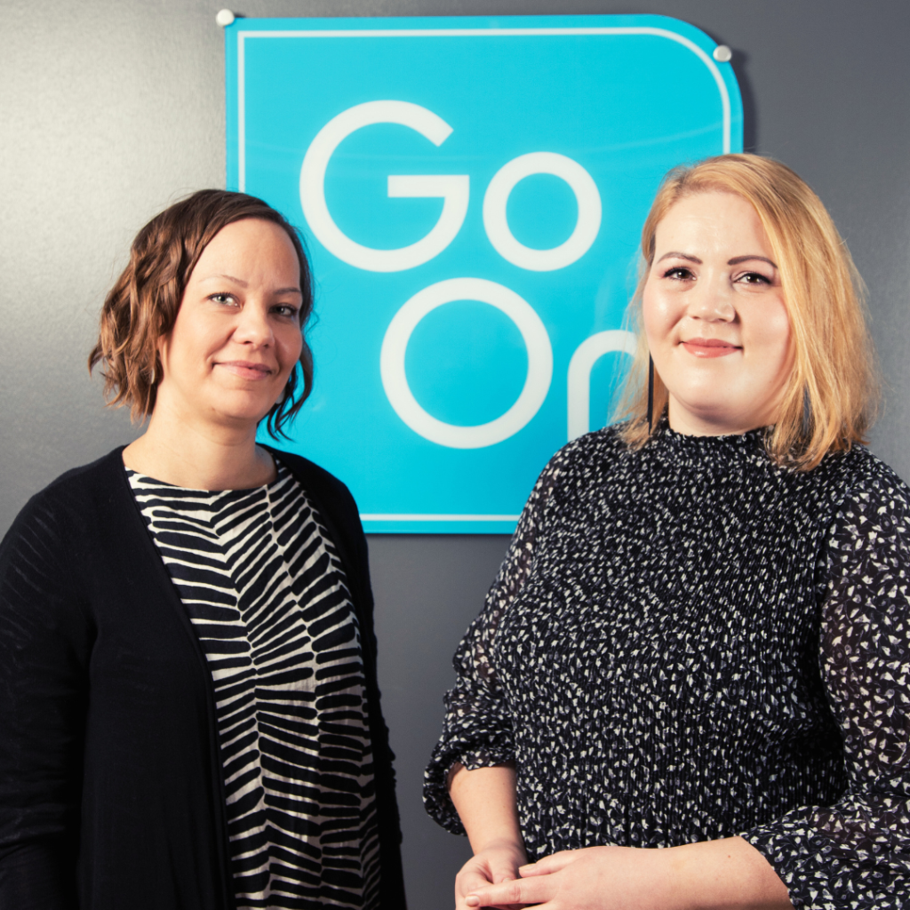 Kuvassa Go On Raahesta Heidi Leppäkari (vas.) ja Anna Koskela Kuvassa Go On Raahesta Heidi Leppäkari ja Anna Koskela